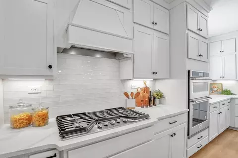 Kitchen - 96148 Pirates Bluff Rd, Yulee, FL 32097 photo 6 of 7
