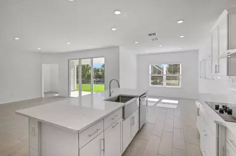 Kitchen - 96148 Pirates Bluff Rd, Yulee, FL 32097 photo 7 of 7