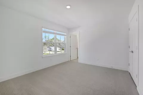 Bedroom - 96148 Pirates Bluff Rd, Yulee, FL 32097 photo 6 of 10