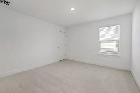 Bedroom - 96148 Pirates Bluff Rd, Yulee, FL 32097 photo 8 of 10