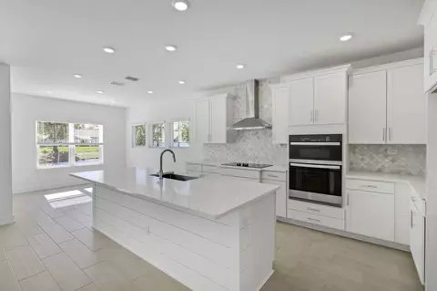 Kitchen - 96148 Pirates Bluff Rd, Yulee, FL 32097 photo 4 of 7