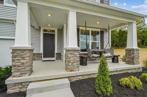 Exterior - 108 Ruby Rd, Pataskala, OH 43062 photo 1 of 13