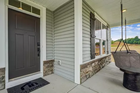 Exterior - 108 Ruby Rd, Pataskala, OH 43062 photo 2 of 13