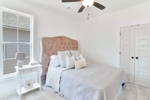Bedroom - 100 Firefly Ln, Opelika, AL photo 2 of 5