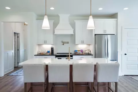 Kitchen - 100 Firefly Ln, Opelika, AL photo 5 of 5