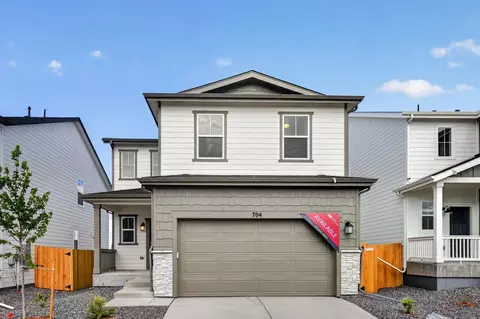 704 96th Avenue Pl, Greeley, CO 80634