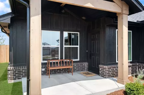 Exterior - 16140 Tall Grass Dr, Moore, OK 73170 photo 6 of 14