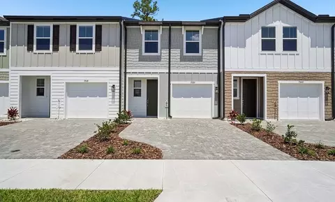 7520 Deer Valley Cir, Tampa, FL 33635