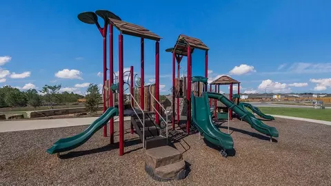 View/Area - 4206 Marjoram Lndg, Von Ormy, TX 78073 photo 4 of 10