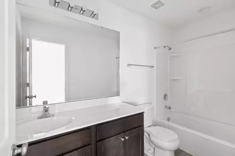 Bath - 1 Hazel Ct, Wright City, MO 63390 photo 19 of 23