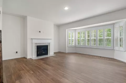 Living - 1 Hazel Ct, Wright City, MO 63390 photo 8 of 23