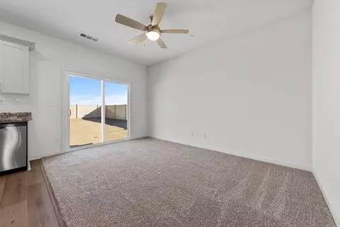 Living - 7729 Avocado Ln, Bakersfield, CA 93313 photo 1 of 1