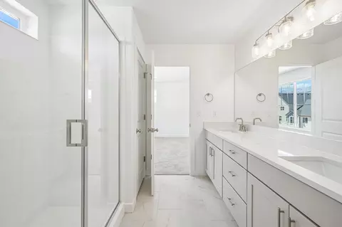 Bath - 6417 N Vernon Dr, Eagle Mountain, UT 84005 photo 1 of 5