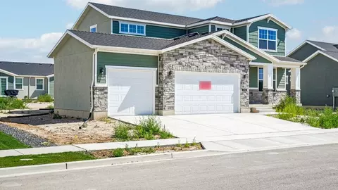 Exterior - 6417 N Vernon Dr, Eagle Mountain, UT 84005 photo 3 of 10