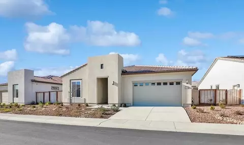 4679 Starglow Dr, Lincoln, CA 95648