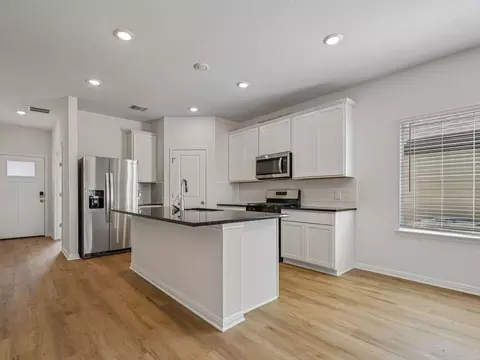 124 Woodbrook Dr, Georgetown, TX 78626