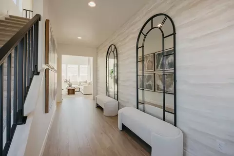 Entry Way - 3710 N Eagle Meadows Dr, Eagle Mountain, UT 84005 photo 2 of 5