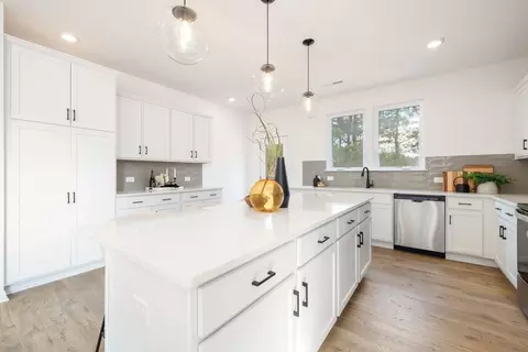 Kitchen - 4612 Monterrico Dr, Lancaster, SC 29720 photo 2 of 5
