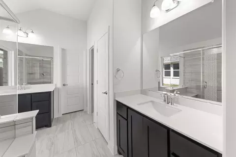 Bath - 912 Fairfield Ave, Anna, TX 75409 photo 1 of 4