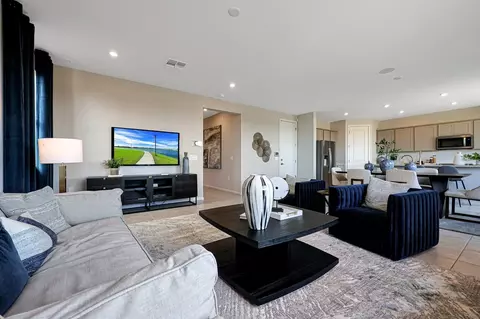 Living - 2701 E Music Mountain Ave, Apache Junction, AZ 85119 photo 3 of 4
