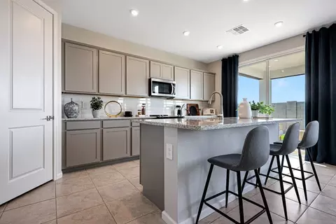 Kitchen - 2701 E Music Mountain Ave, Apache Junction, AZ 85119 photo 4 of 5