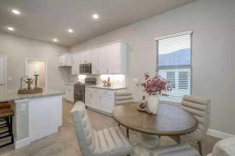 Dining - 26309 W 84th Ter, Lenexa, KS 66227 photo 1 of 3