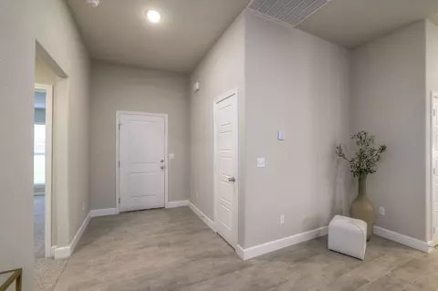 Entry Way - 26309 W 84th Ter, Lenexa, KS 66227 photo 2 of 3