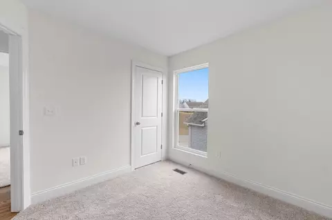 Bedroom - 29519 Walnut Hollow Dr, Wright City, MO 63390 photo 5 of 13