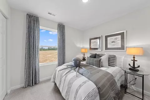 Bedroom - 29519 Walnut Hollow Dr, Wright City, MO 63390 photo 9 of 13