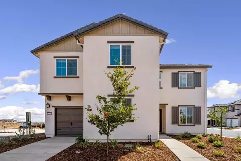 Exterior - 2411 Comstock Ln, Lincoln, CA 95648 photo 14 of 19