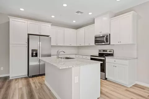 Kitchen - 2411 Comstock Ln, Lincoln, CA 95648 photo 1 of 1