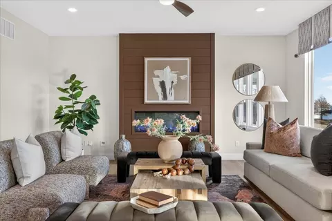 Living - 125 Sterling Drive Lake St Louis Mo 63367, Lake St. Louis, MO 63367 photo 6 of 9