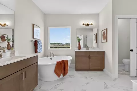 Bath - 125 Sterling Drive Lake St Louis Mo 63367, Lake St. Louis, MO 63367 photo 1 of 12