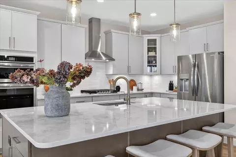 Kitchen - 125 Sterling Drive Lake St Louis Mo 63367, Lake St. Louis, MO 63367 photo 6 of 7
