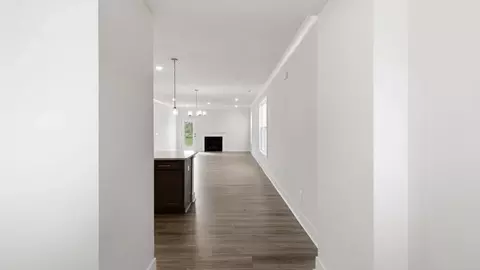 Entry Way - 1001 Gresham Pl, Woodruff, SC 29388 photo 1 of 13