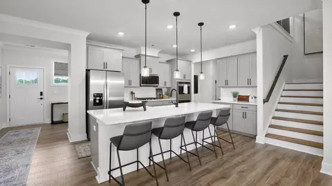 Kitchen - 1001 Gresham Pl, Woodruff, SC 29388 photo 7 of 12
