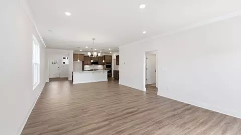 Living - 1001 Gresham Pl, Woodruff, SC 29388 photo 3 of 7