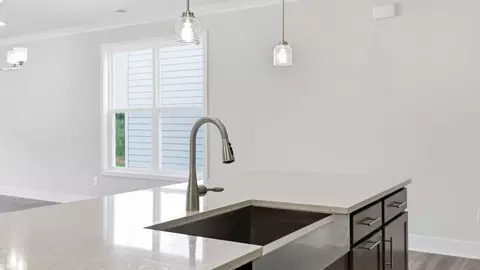 Kitchen - 1001 Gresham Pl, Woodruff, SC 29388 photo 3 of 13