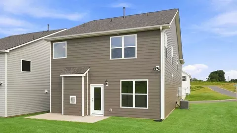 Exterior - 1001 Gresham Pl, Woodruff, SC 29388 photo 4 of 9
