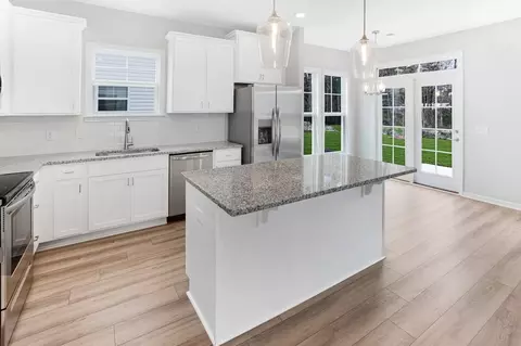 Kitchen - Cross Creek Drive, Pooler, GA 31322 photo 5 of 11
