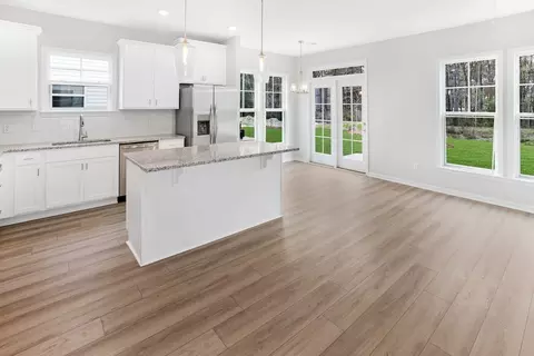 Kitchen - Cross Creek Drive, Pooler, GA 31322 photo 10 of 11