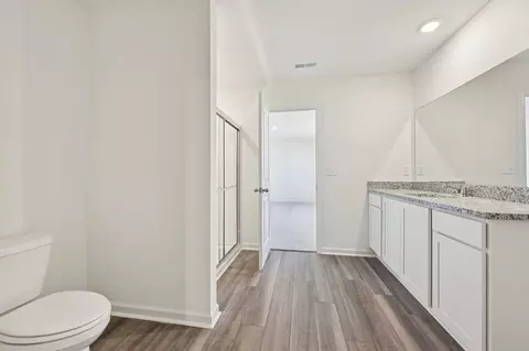 Bath - 125 Long Dr, Bethlehem, GA 30620 photo 1 of 1