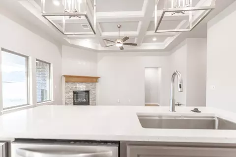 Living - 2800 Heather Hvn, Moore, OK 73160 photo 3 of 16