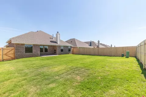 Exterior - 2800 Heather Hvn, Moore, OK 73160 photo 43 of 51