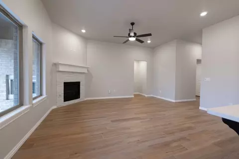 Living - 2800 Heather Hvn, Moore, OK 73160 photo 9 of 16