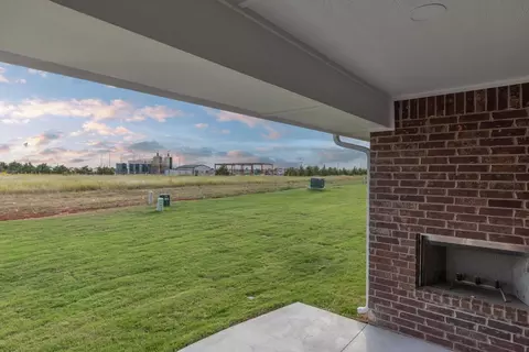 Other - 2800 Heather Hvn, Moore, OK 73160 photo 23 of 36