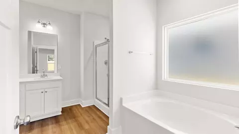 Bath - 4764 Eider Rd, Pace, FL 32571 photo 4 of 5