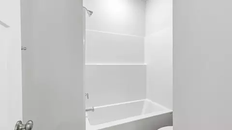 Bath - 4764 Eider Rd, Pace, FL 32571 photo 1 of 5