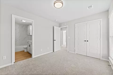 Bedroom - 19500 Ridgeview Rd, Spring Hill, KS 66083 photo 8 of 8