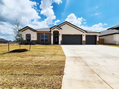 607 Golden Eagle, Salado, TX 76571